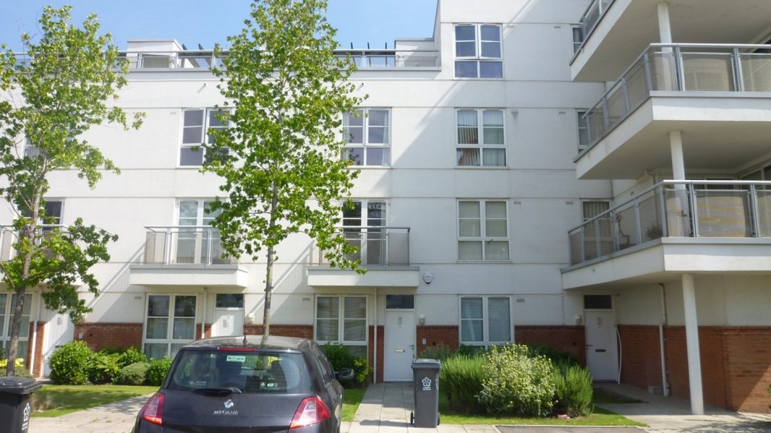 4 bedroom House for Letting Woodford Road, Freemans Meadow
