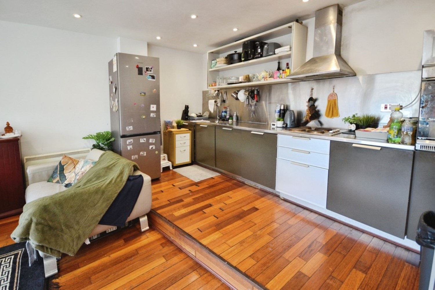 2 bedroom Flat for Sale Metropolitan Apartments, 20 Lee Circle, Leicester