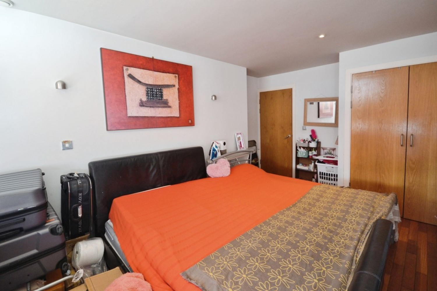 2 bedroom Flat for Sale Metropolitan Apartments, 20 Lee Circle, Leicester