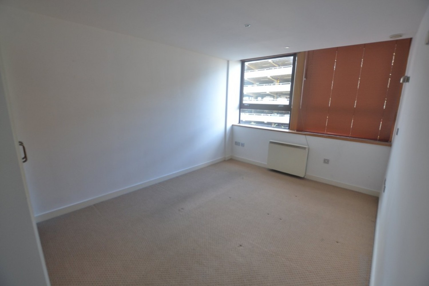 2 bedroom Flat for Letting Lee Circle, Lee Street, Leicester