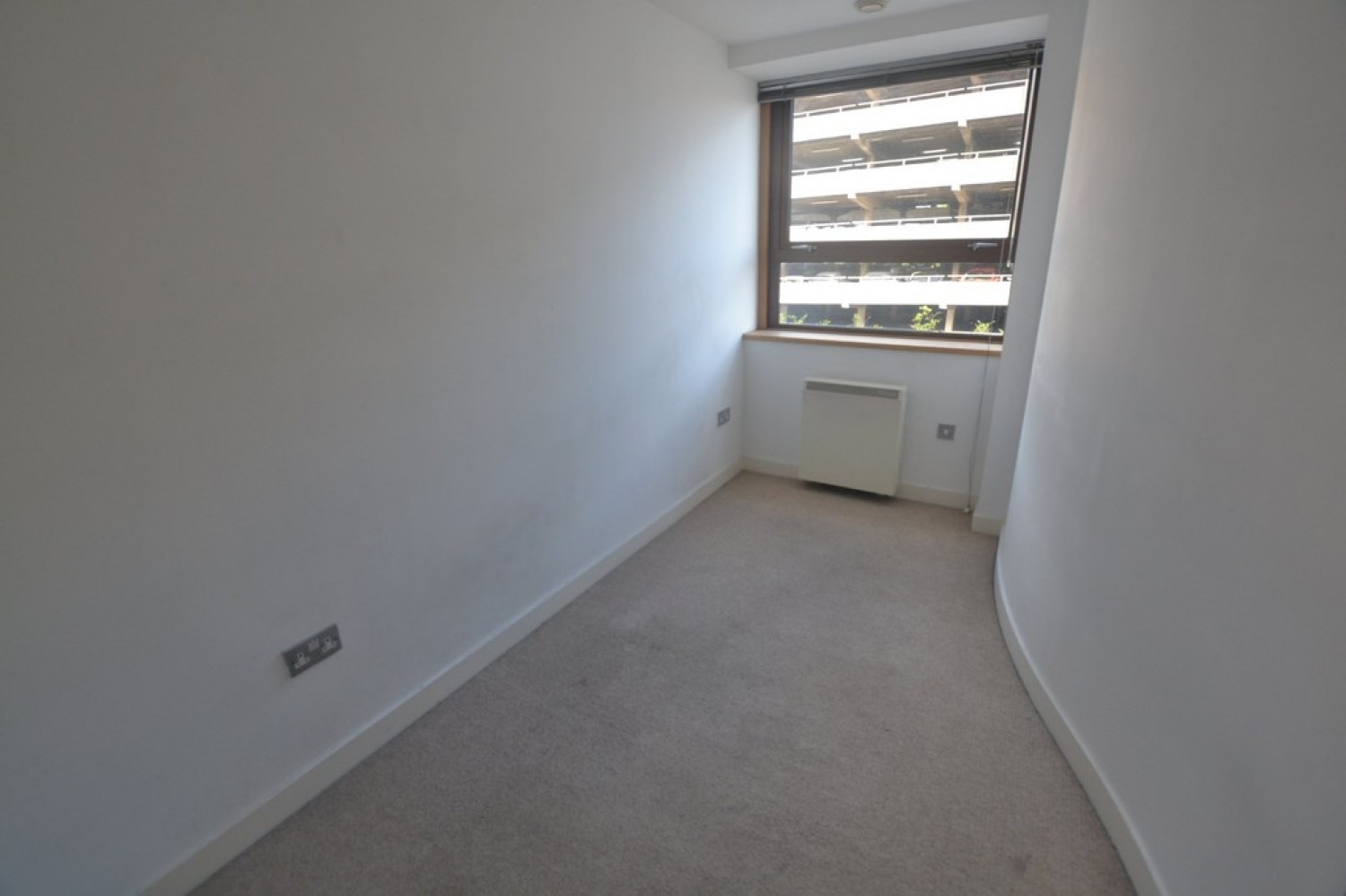 2 bedroom Flat for Letting Lee Circle, Lee Street, Leicester