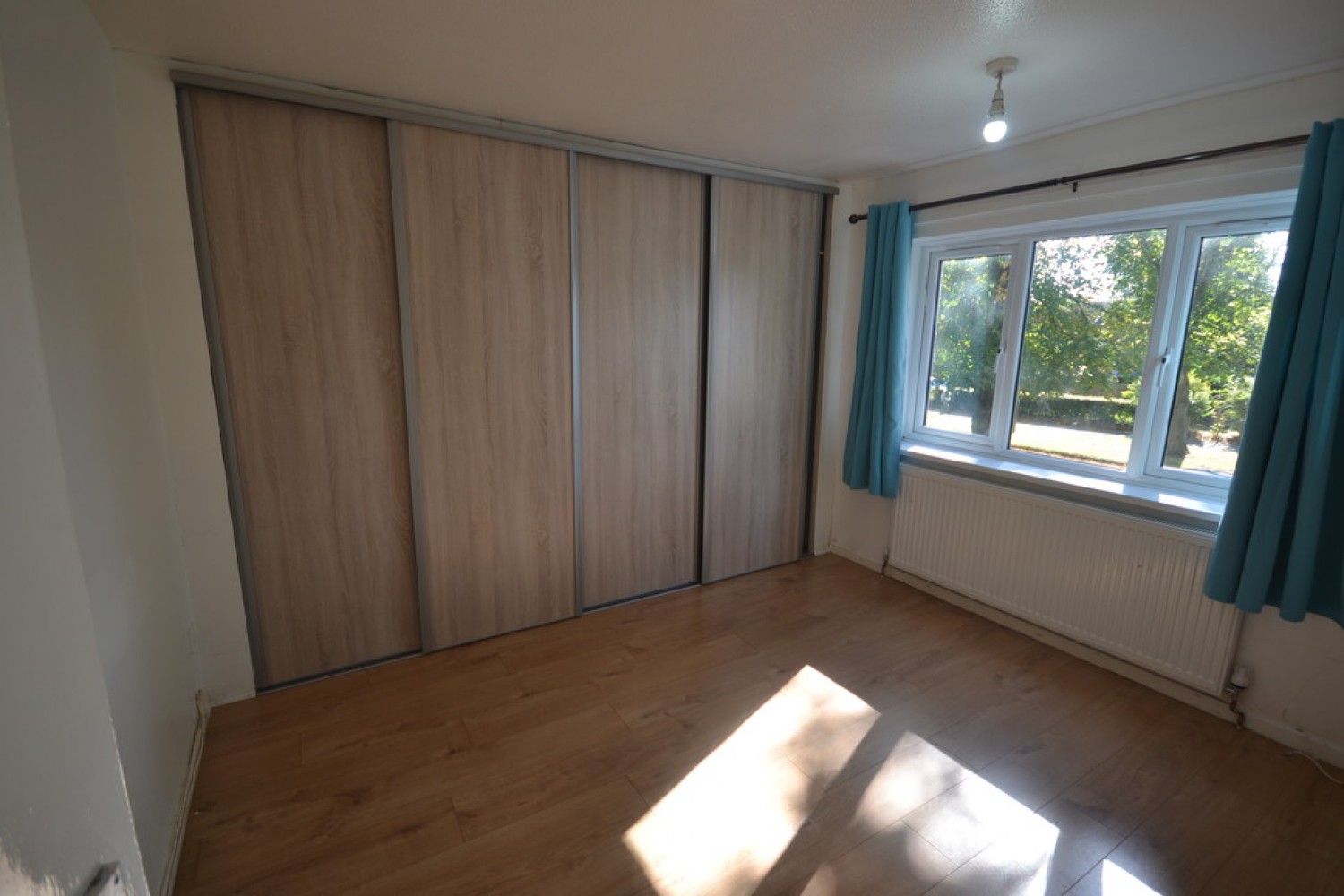 Hallam Cresent East, Leicester