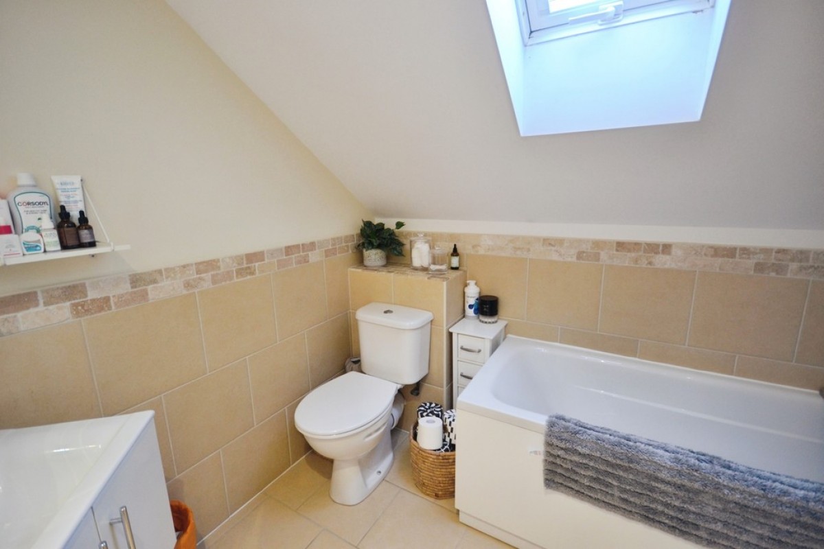 Hayes Gardens, Enderby, Leicester, LE19 4LW