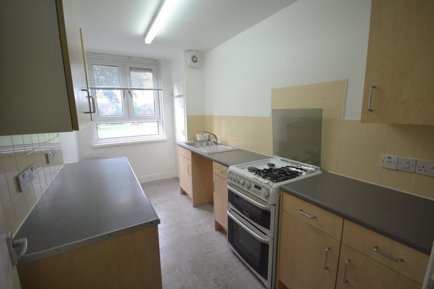 2 bedroom Flat for Letting Aikman Avenue, Leicester