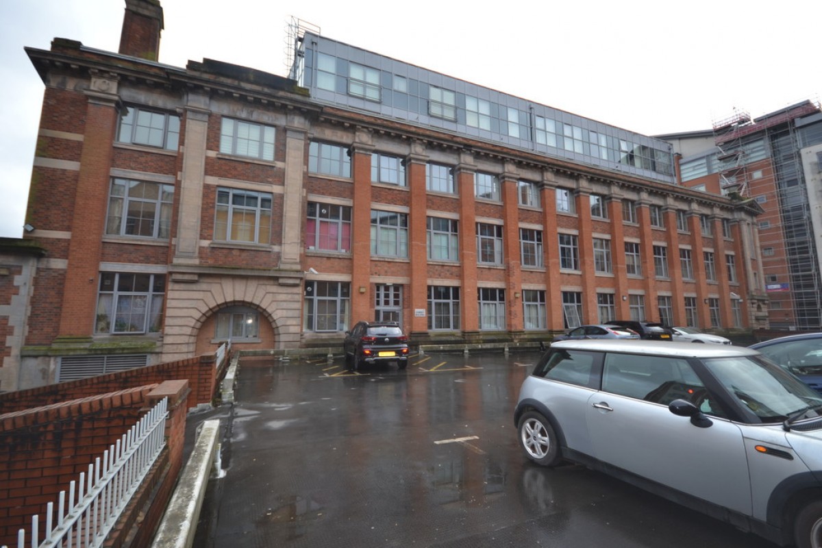 Junior Street, Leicester