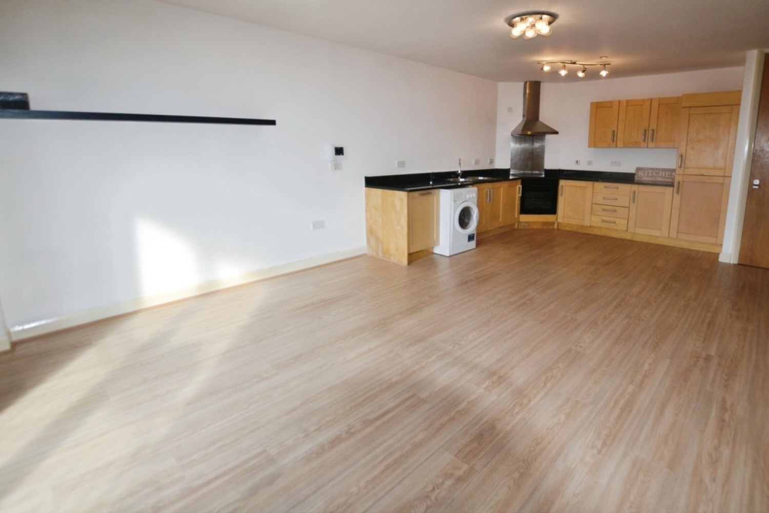 2 bedroom Flat for Letting 89 Burgess House