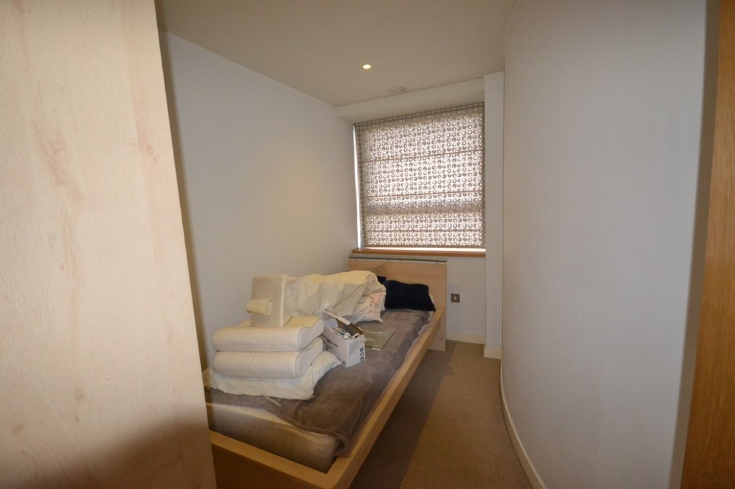 Metropolitan Apartments, 20 Lee Circle