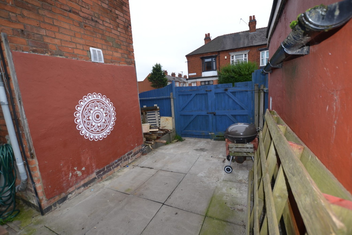 2 bedroom House in Lambert Road, Leicester