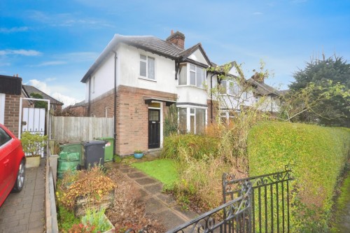 Carfax Avenue, Oadby, Leicester