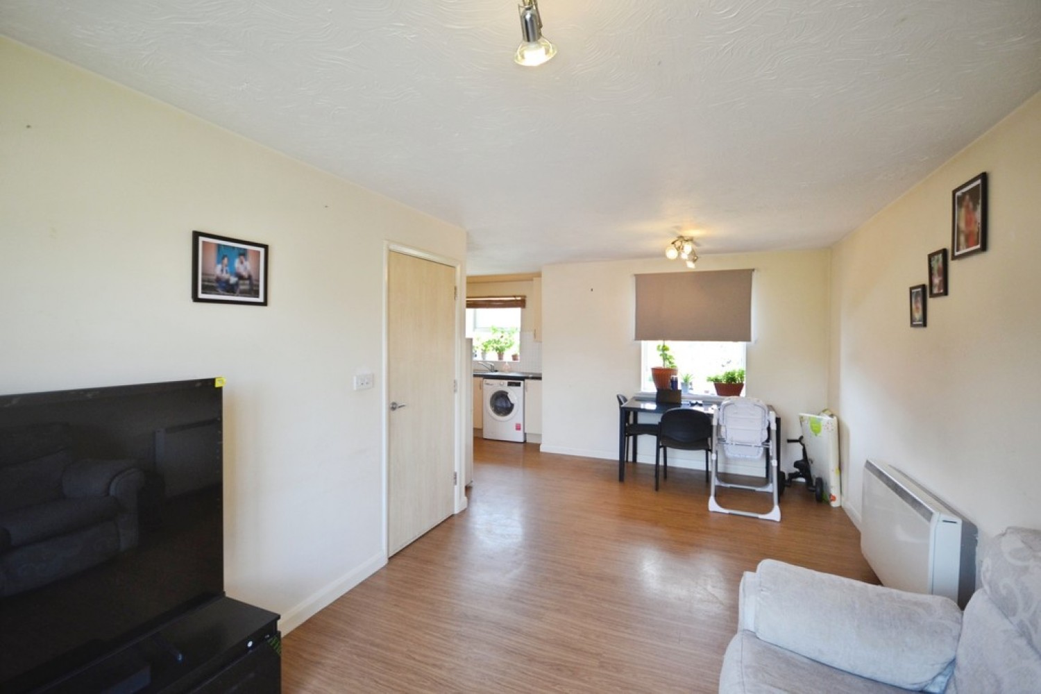 2 bedroom Flat for Sale Blakeshay Close, Leicester