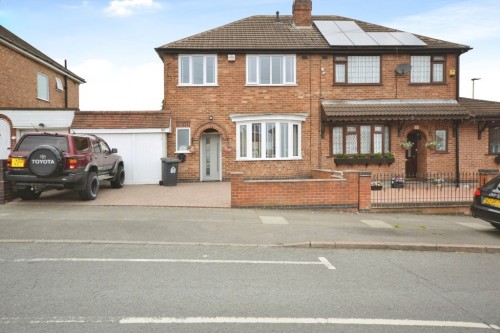 Burnham Drive , Leicester