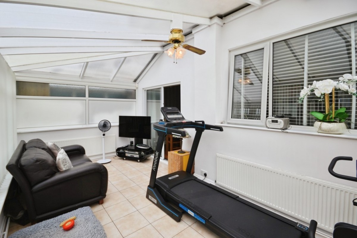 Burnham Drive , Leicester