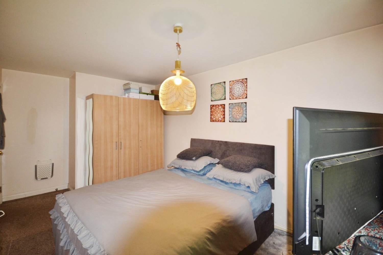 Apartment 3, 37 Blackbird Road