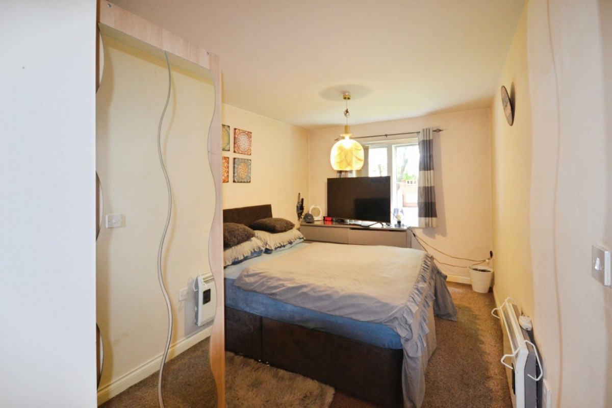 Apartment 3, 37 Blackbird Road
