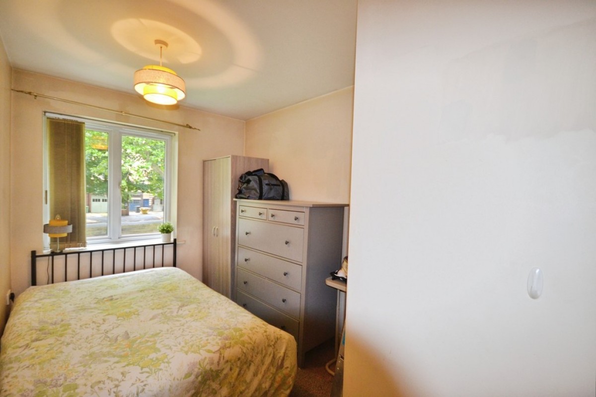 Apartment 3, 37 Blackbird Road