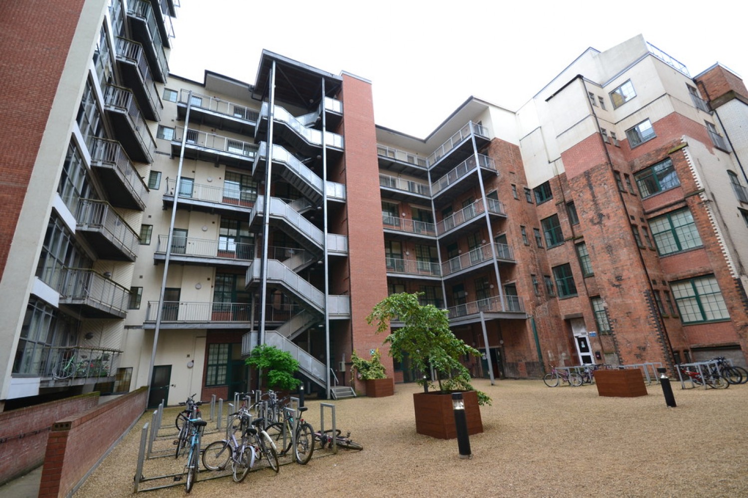 128 Alexandra House, 47 Rutland Street