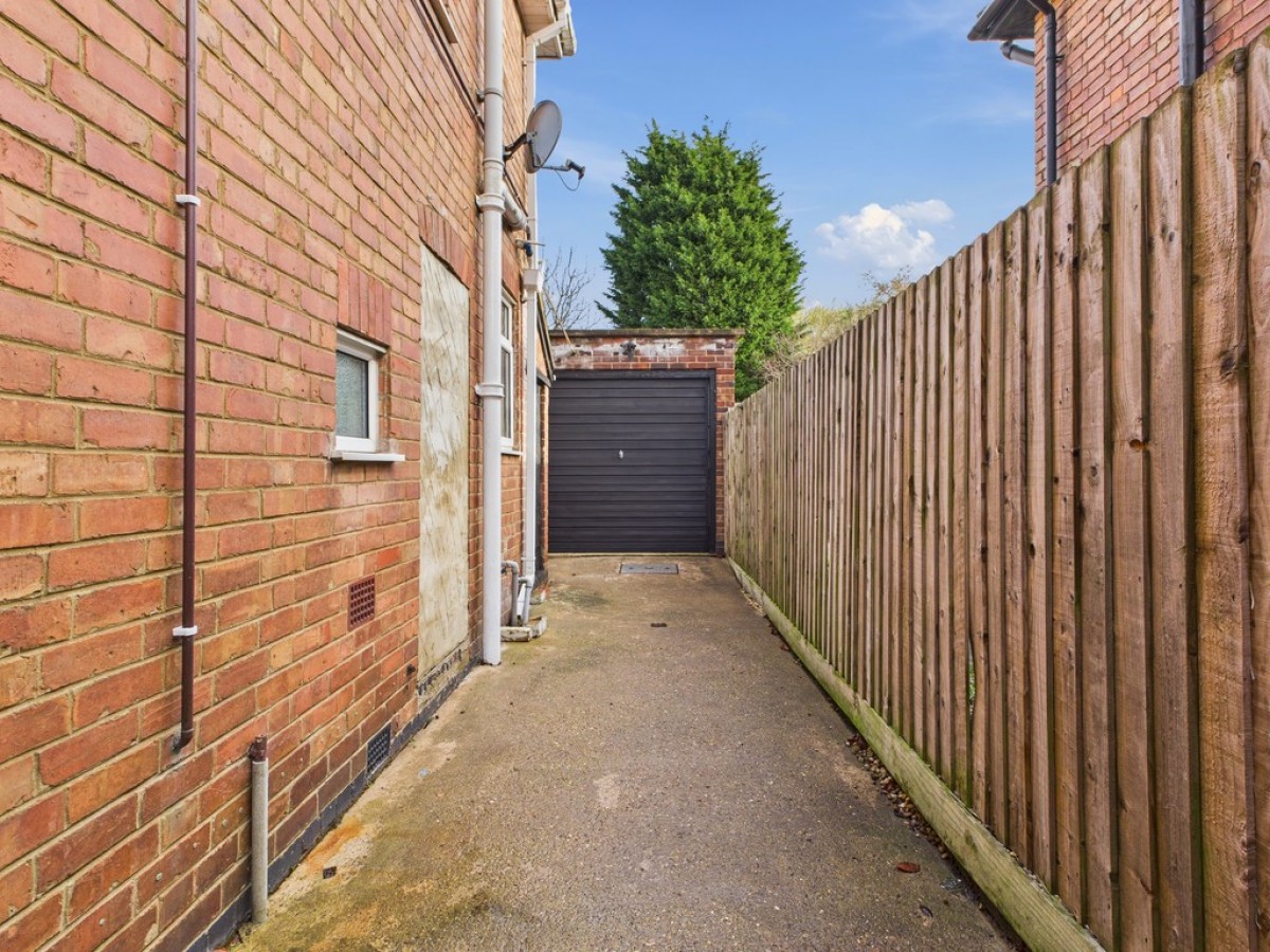 Hill Rise , Birstall, Leicester