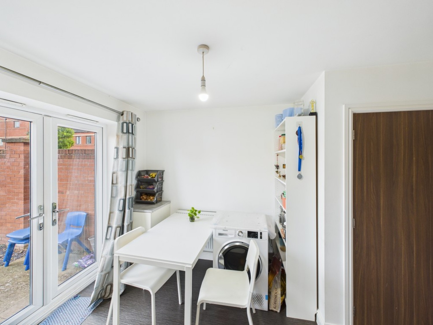 Wolsey Island Way, Leicester