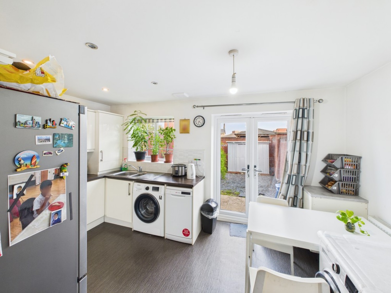 Wolsey Island Way, Leicester