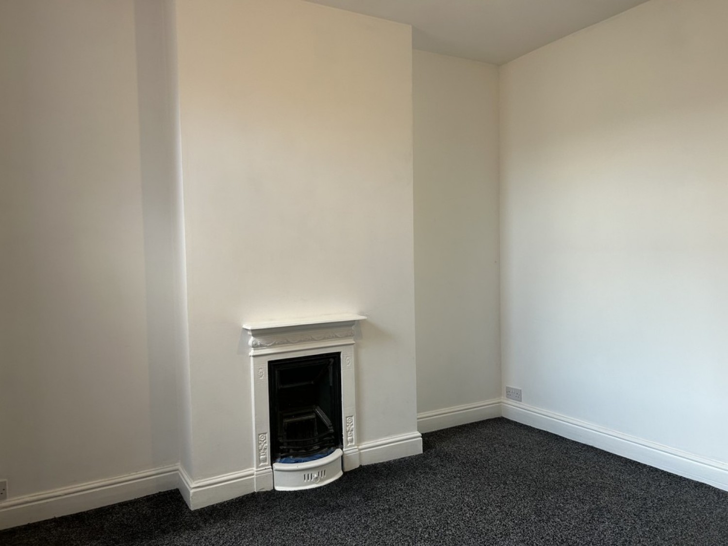 2 bedroom House for Sale St Michaels Avn, Belgrave, Leicester
