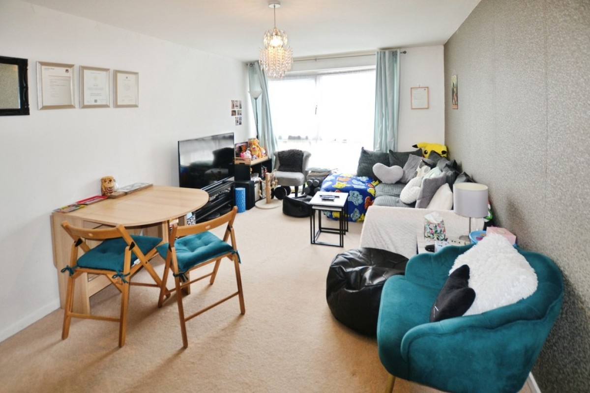 Ashleigh Gardens, Leicester