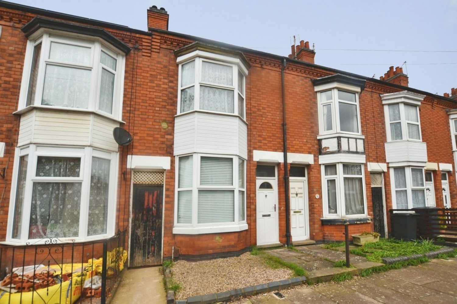 2 bedroom House for Sale Haddenham Road, Leicester