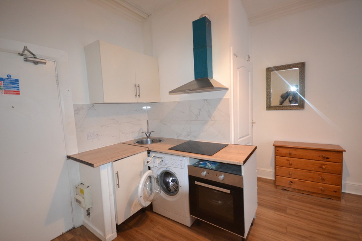 Ashleigh Road , Leicester