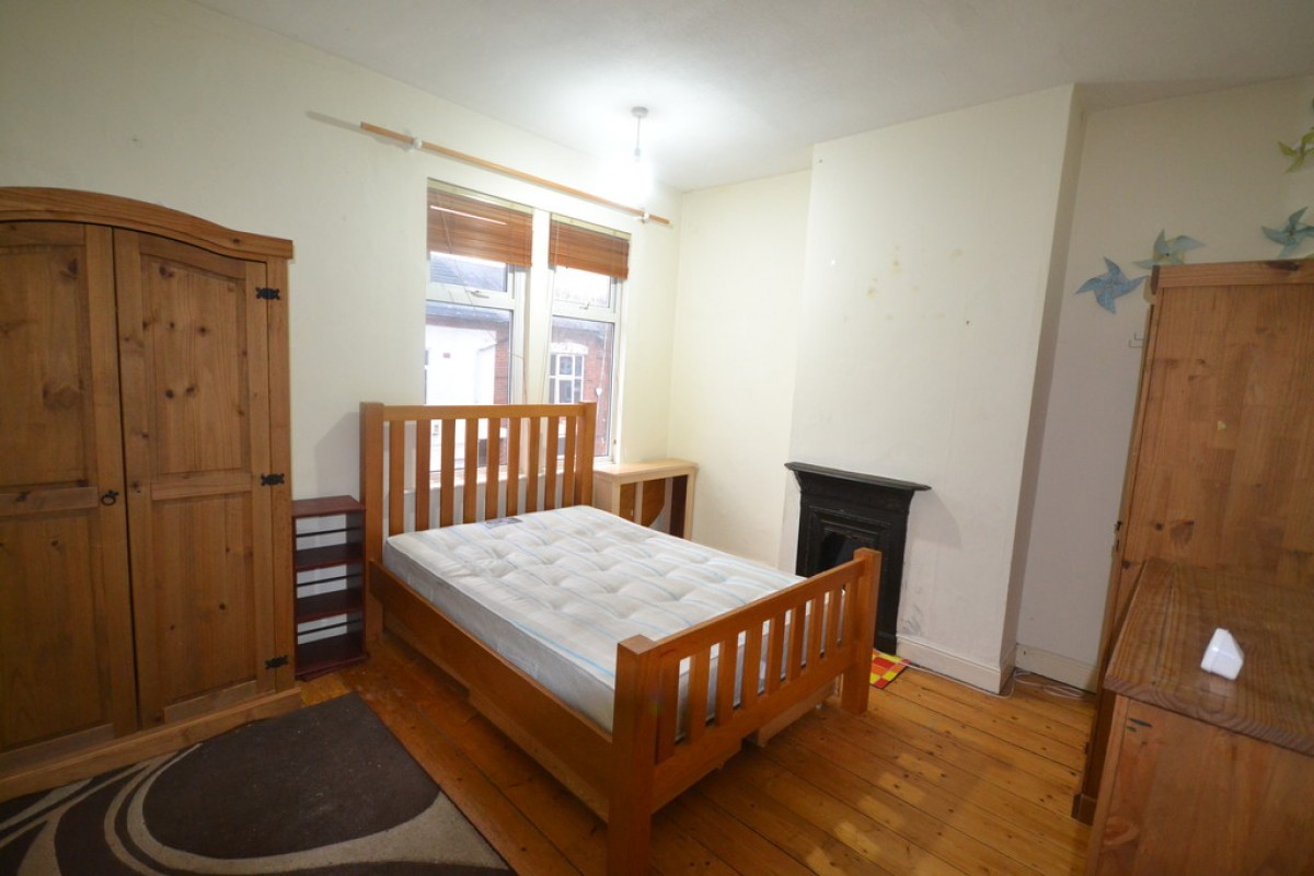 Avenue Road Extension , Clarendon Park, Leicester