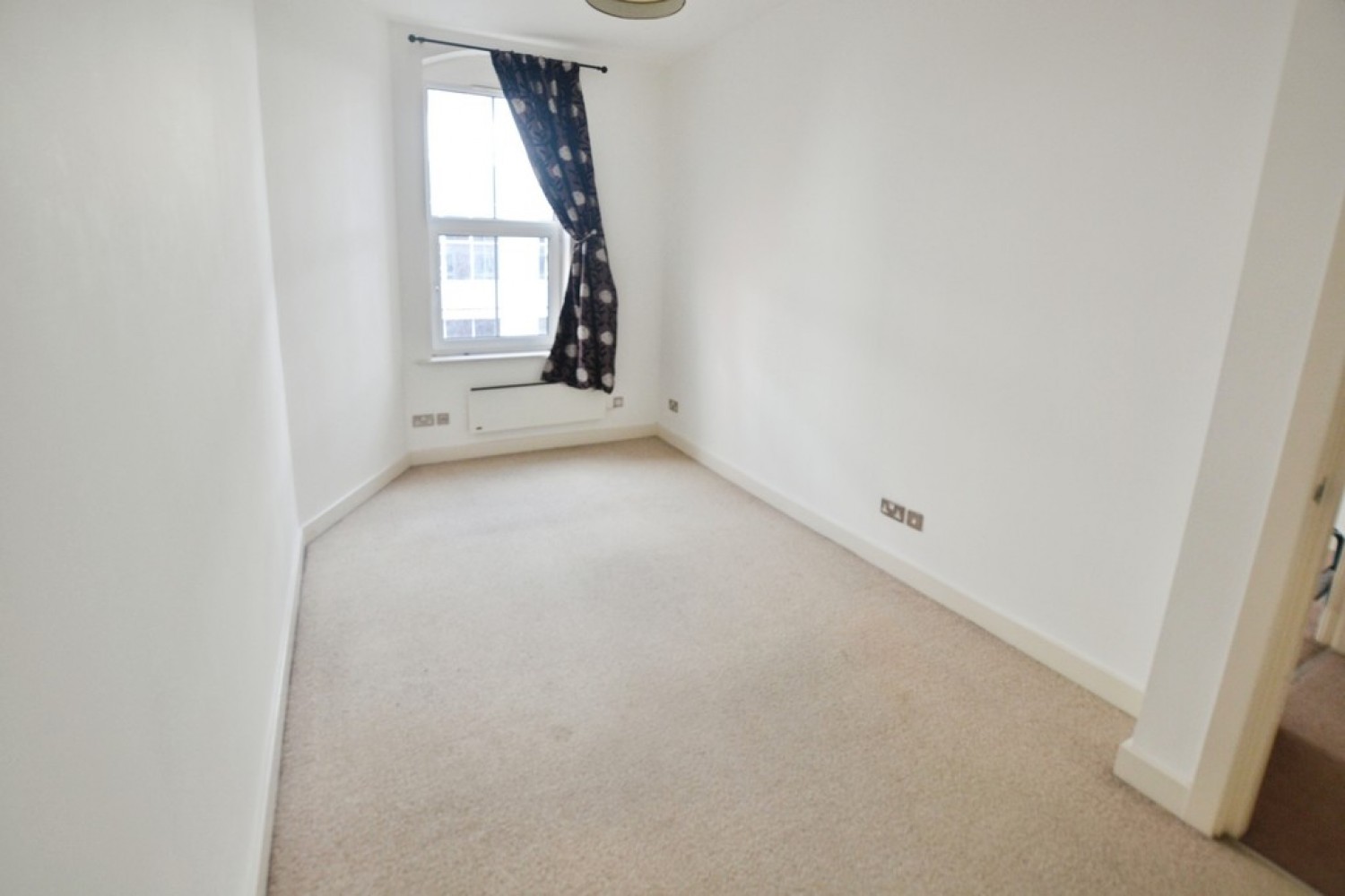 2 bedroom Flat for Sale Time House, 3 Duke St