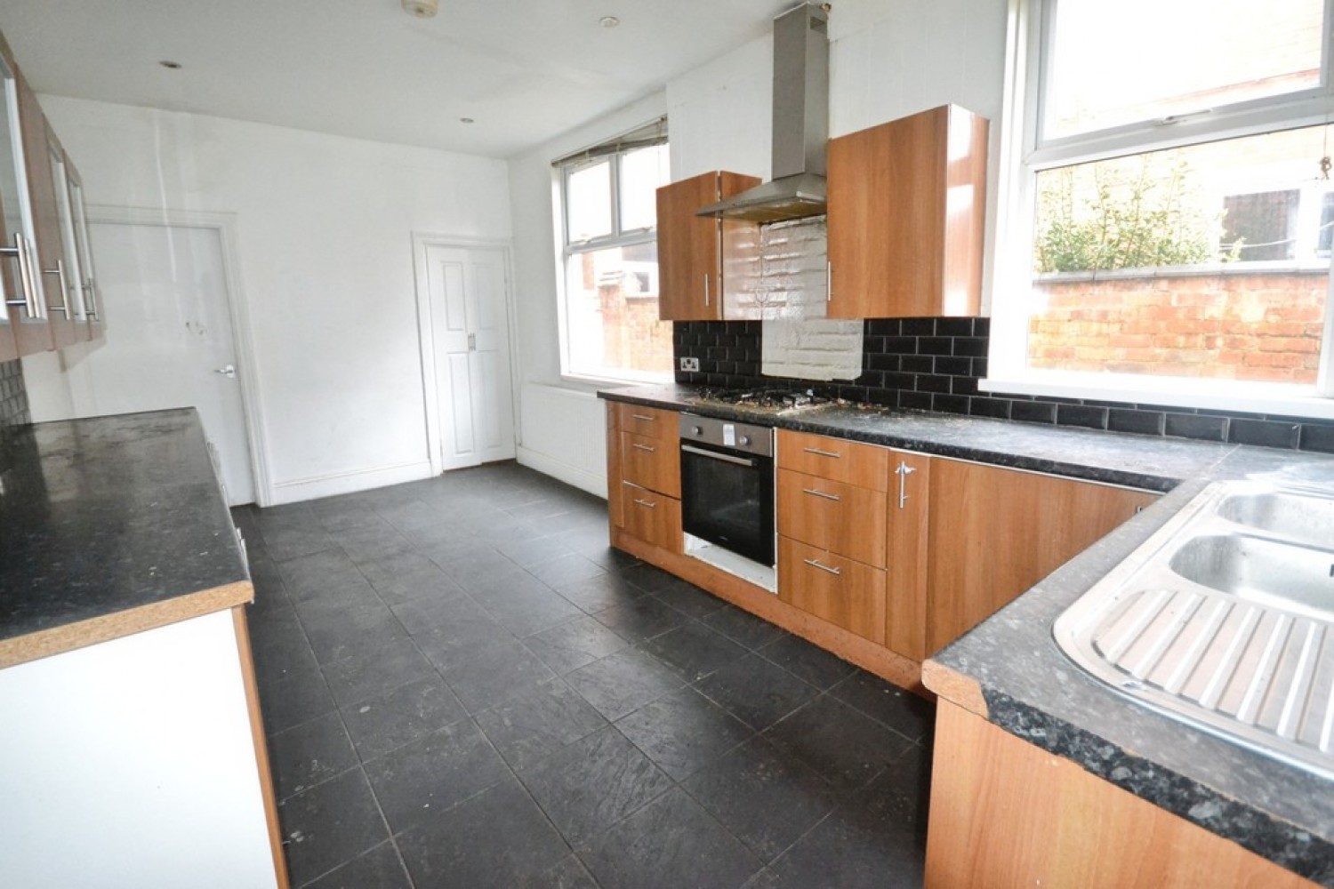7 bedroom House for Sale Upperton Road, West End, Leicester