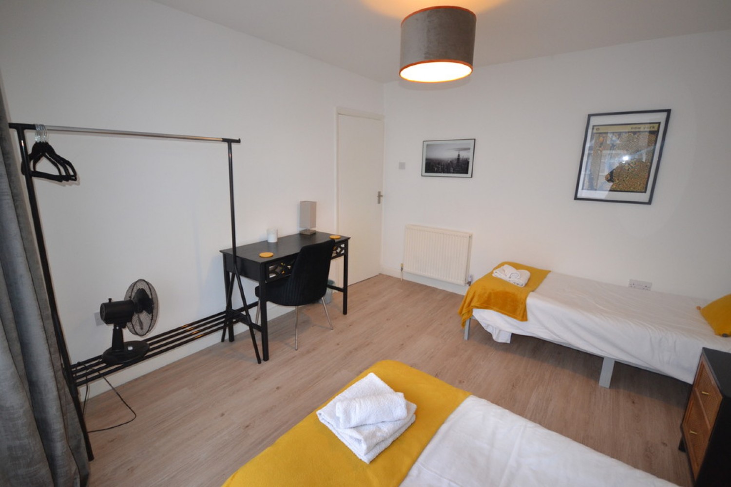 3 bedroom House in Wavertree Drive, Rushey Mead, Leicester