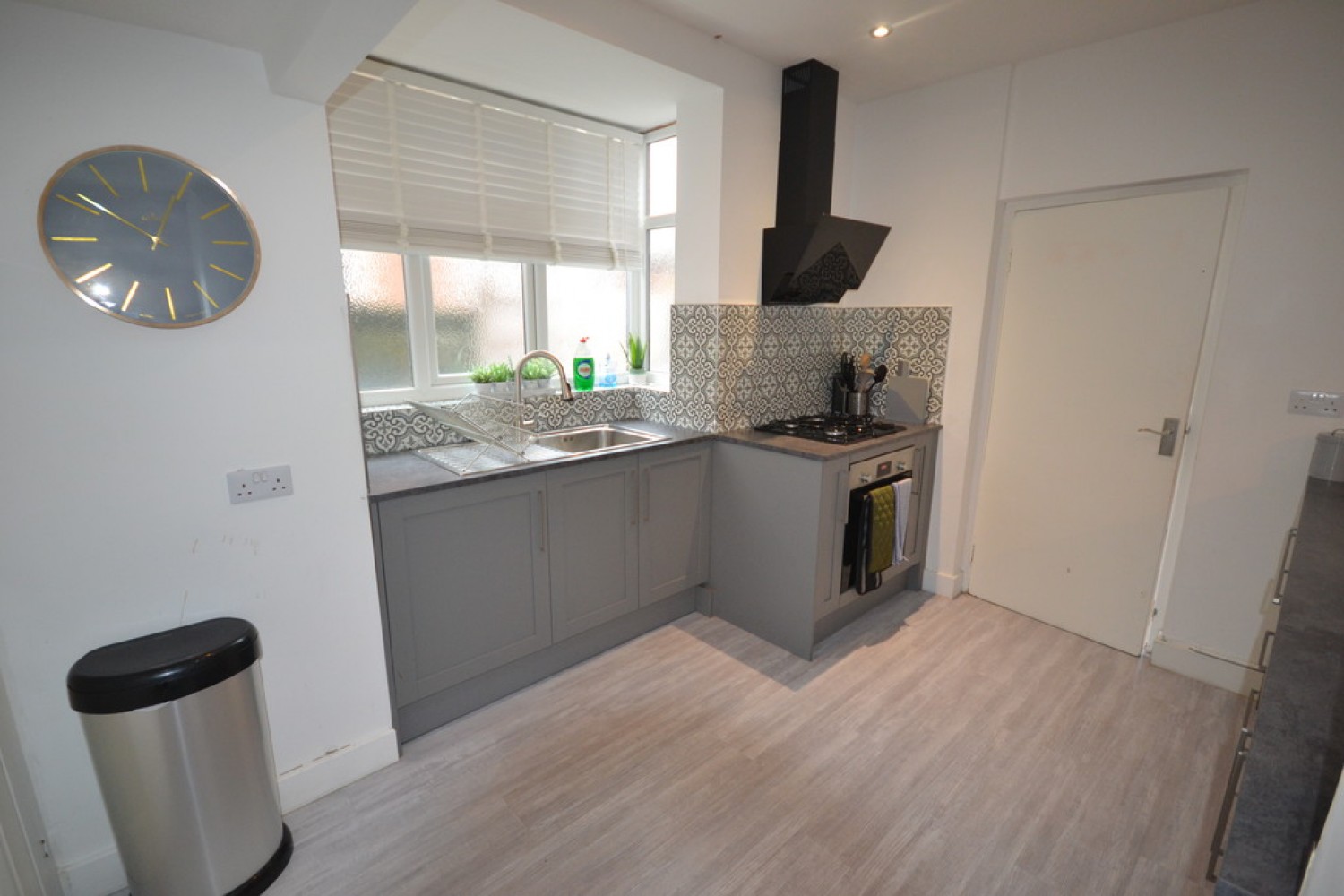 3 bedroom House in Wavertree Drive, Rushey Mead, Leicester