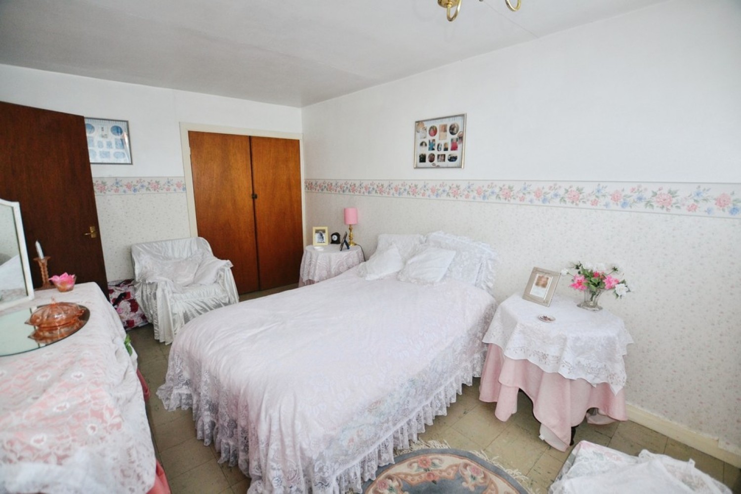 3 bedroom Bungalow for Sale Hat Road, Leicester