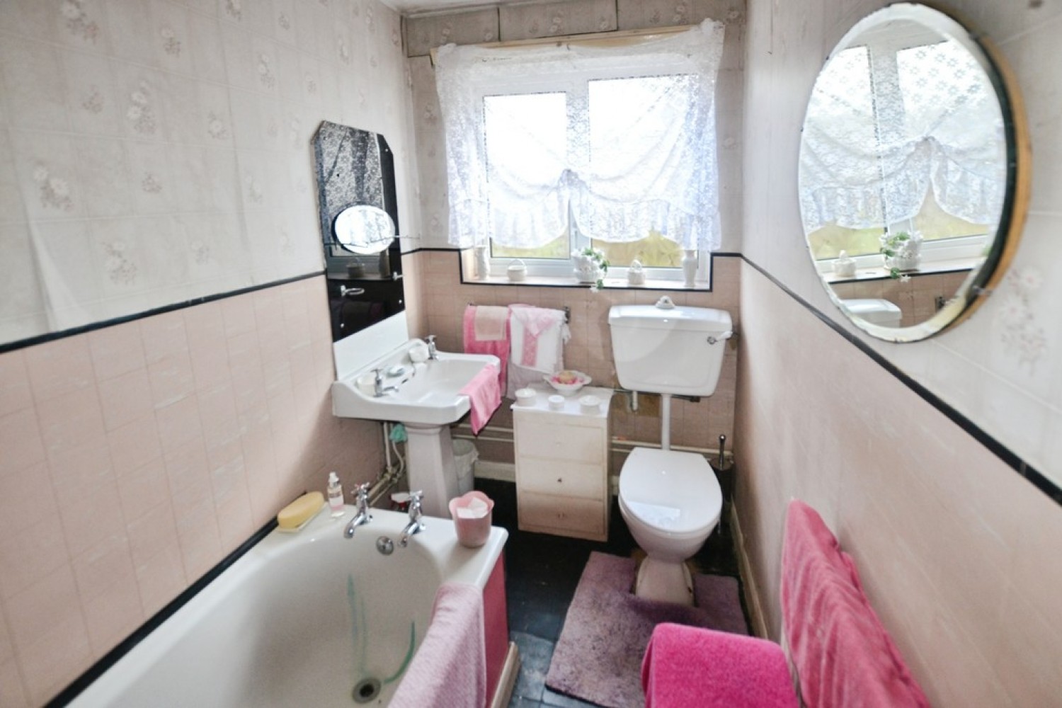 3 bedroom Bungalow for Sale Hat Road, Leicester