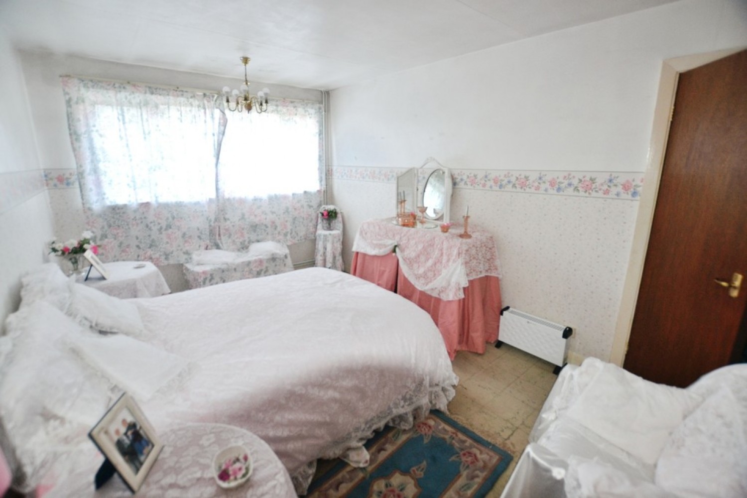 3 bedroom Bungalow for Sale Hat Road, Leicester