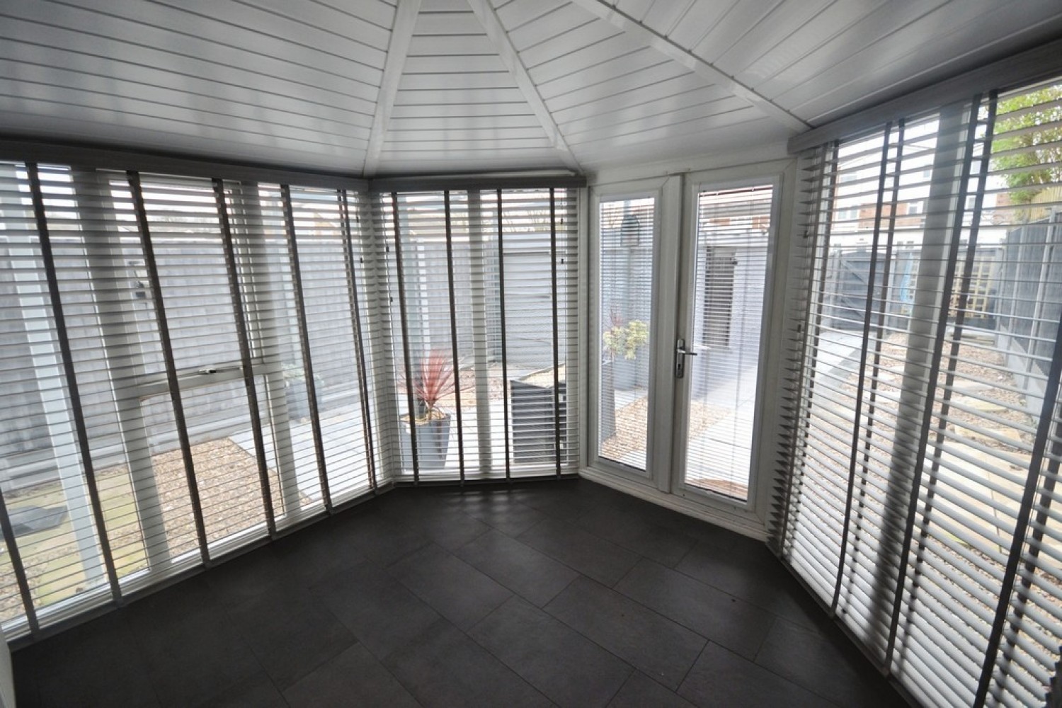 3 bedroom House for Letting Ranton Way, Leicester