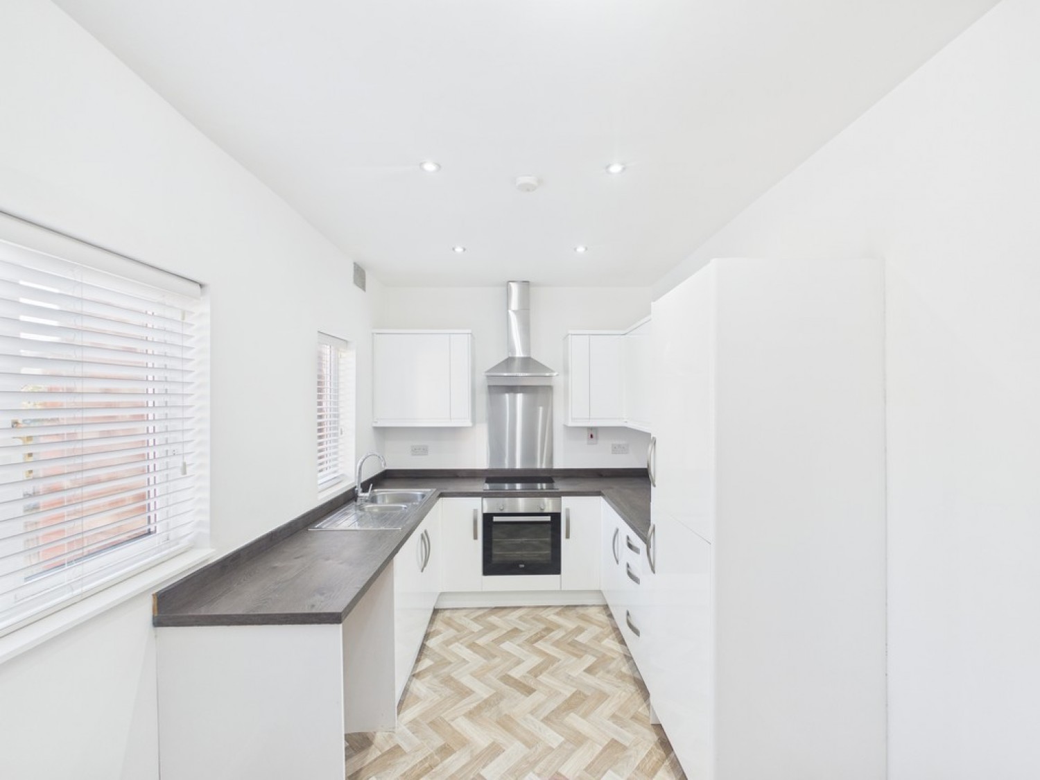 2 bedroom House for Sale Jean Drive , Leicester