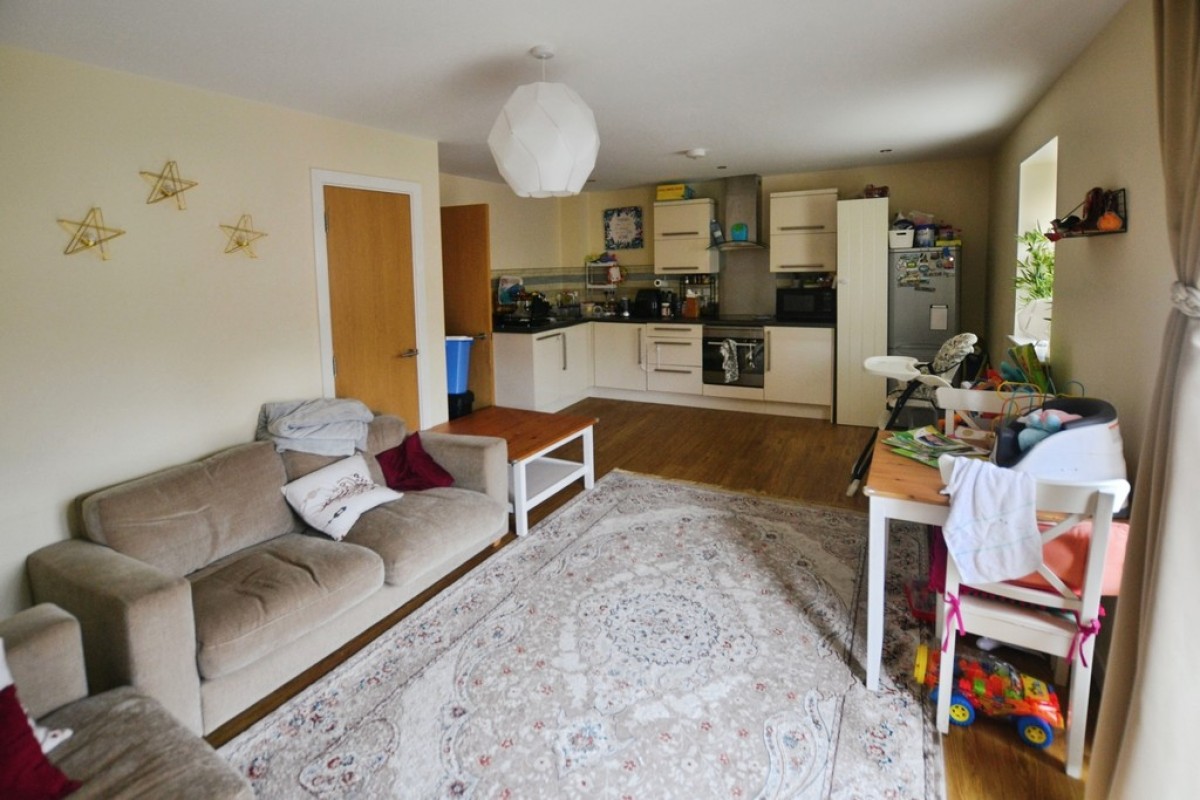 Crecy Court, Lee Circle, Lee Street