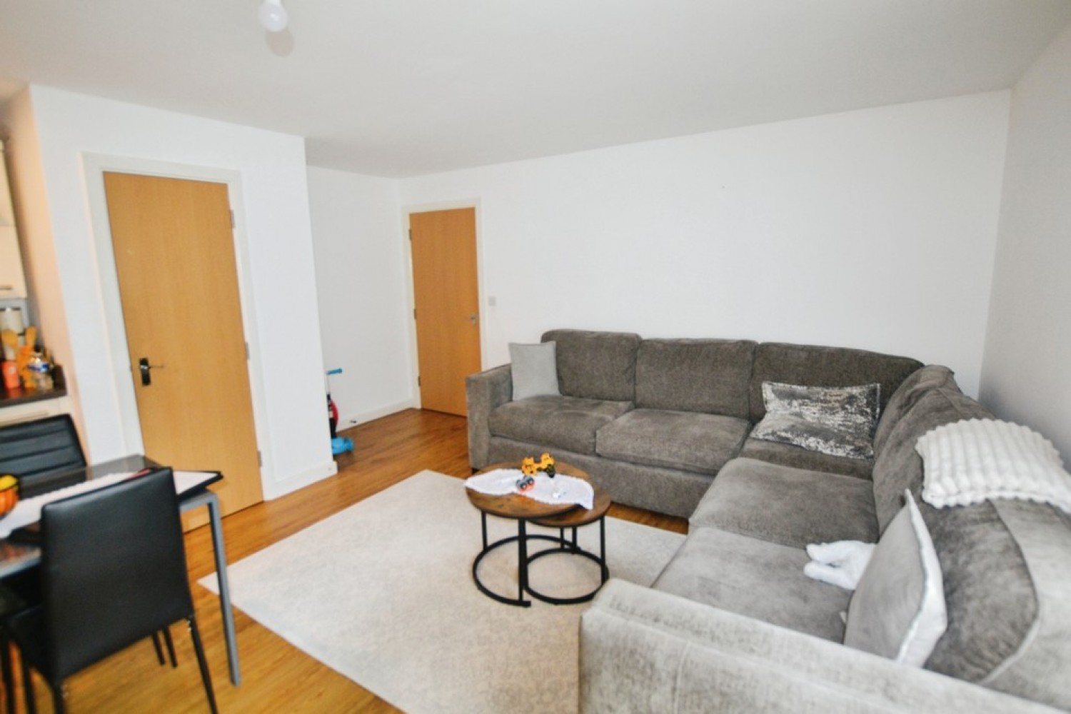 2 bedroom Flat for Sale Leicester, Leicestershire