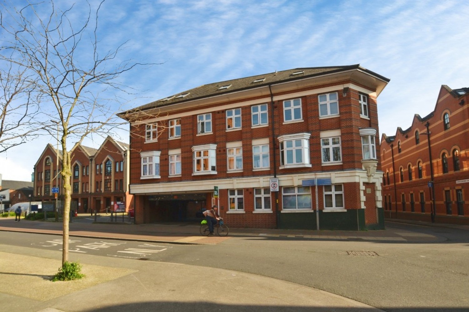 1 bedroom Flat for Sale Minster Court, Lower Brown Street