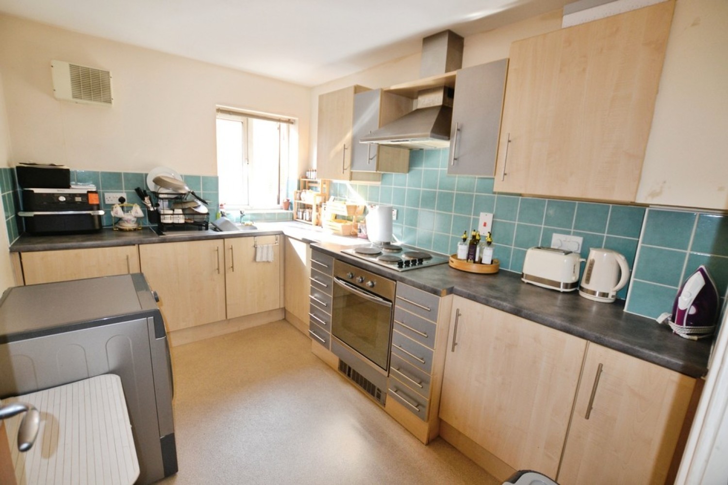 1 bedroom Flat for Sale Minster Court, Lower Brown Street