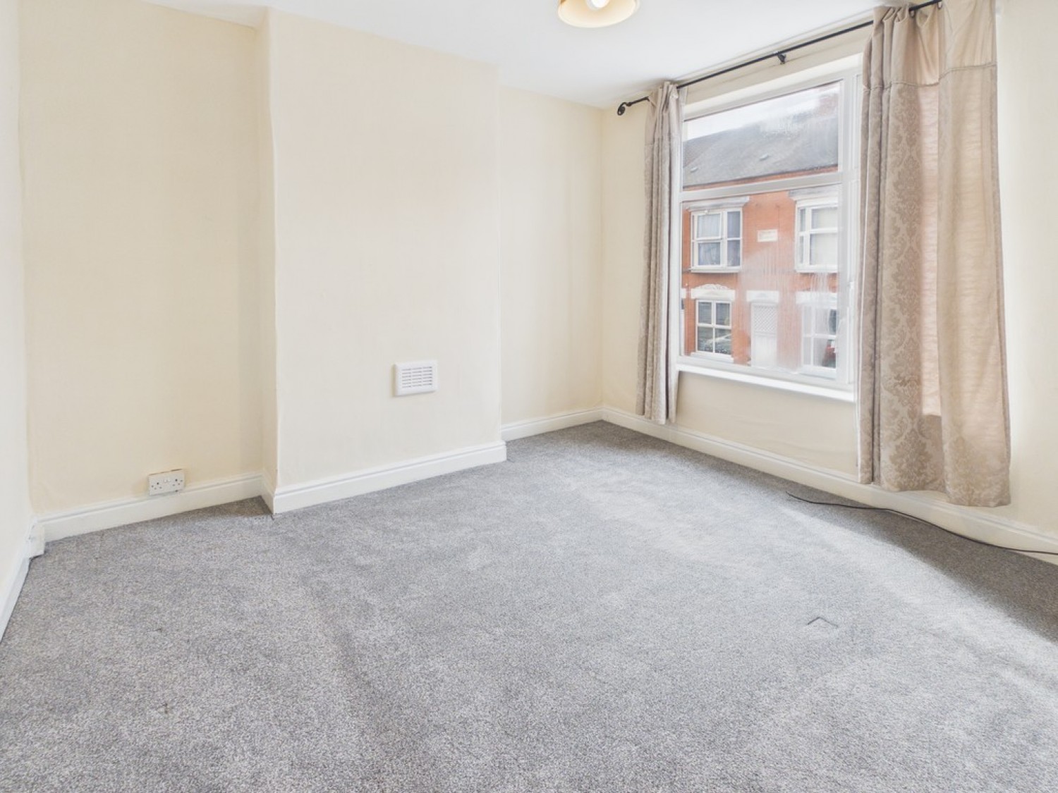 3 bedroom House for Sale Mountcastle Road, Leicester