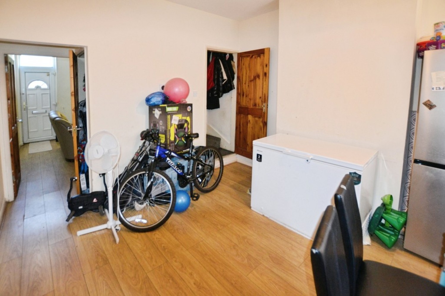 2 bedroom House for Sale Woodgate, Leicester, Leicestershire