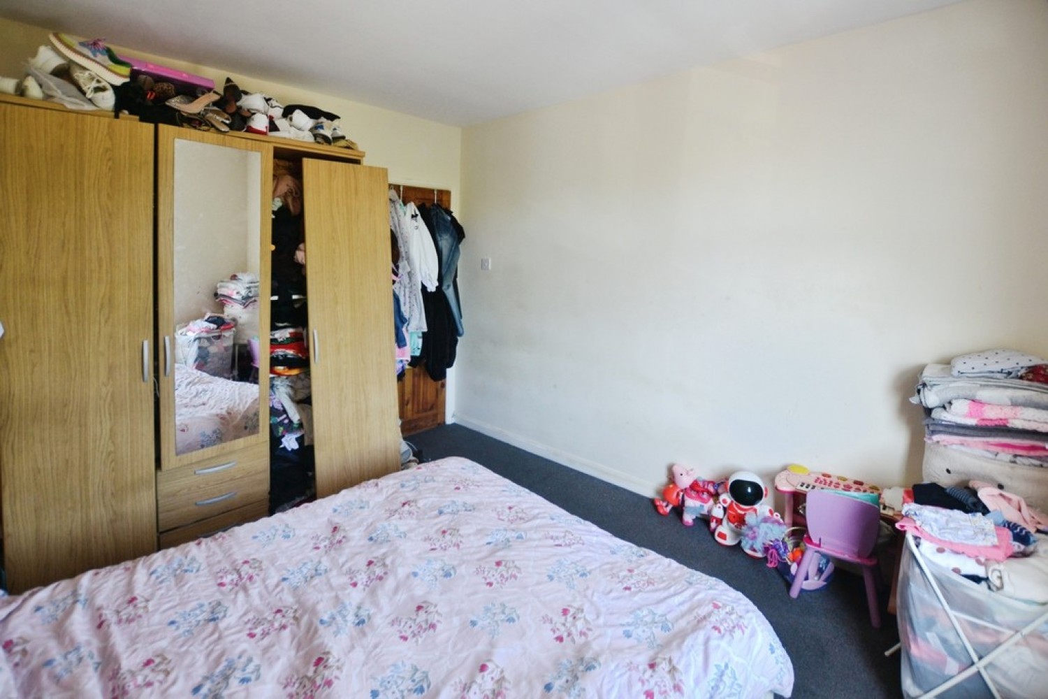 2 bedroom House for Sale Woodgate, Leicester, Leicestershire