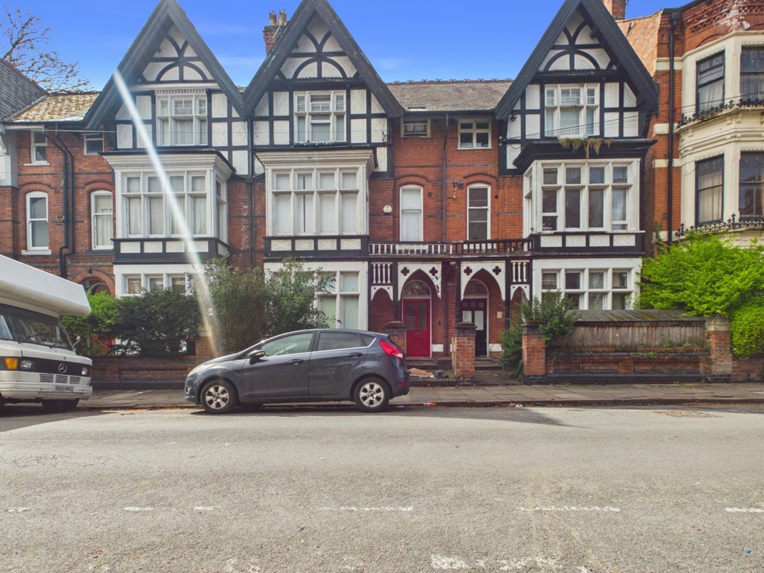 6 bedroom House for Sale Ashleigh Road, Leicester