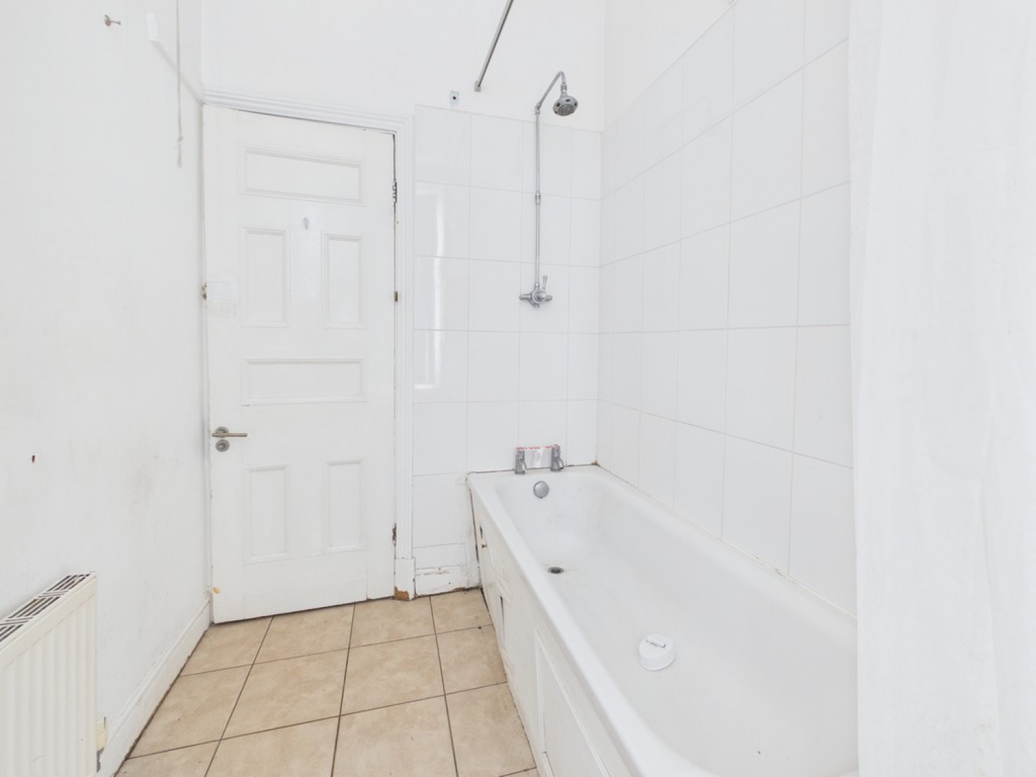 6 bedroom House for Sale Ashleigh Road, Leicester