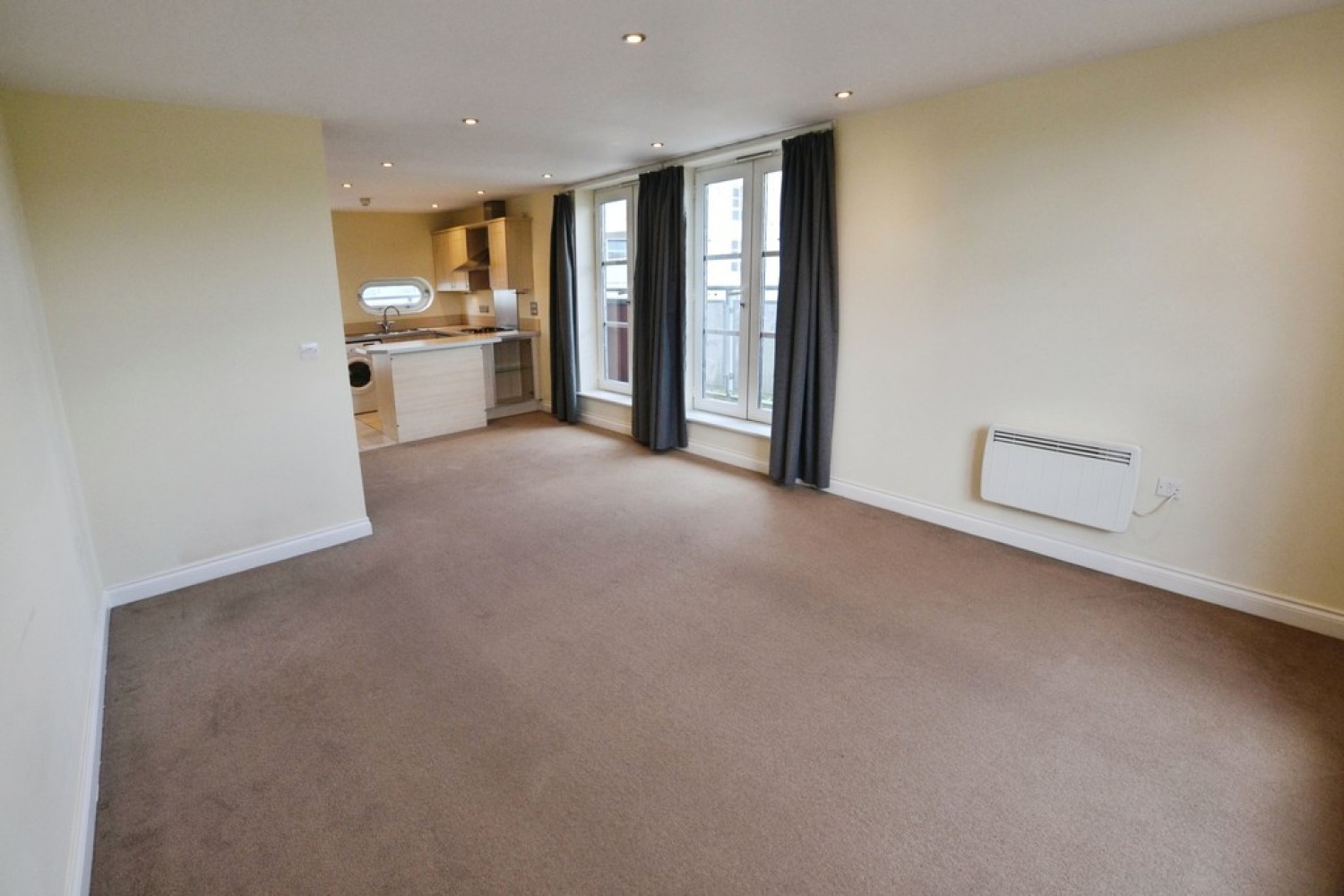 2 bedroom Flat for Sale Watkin Road, Freemens Meadow, Leicester