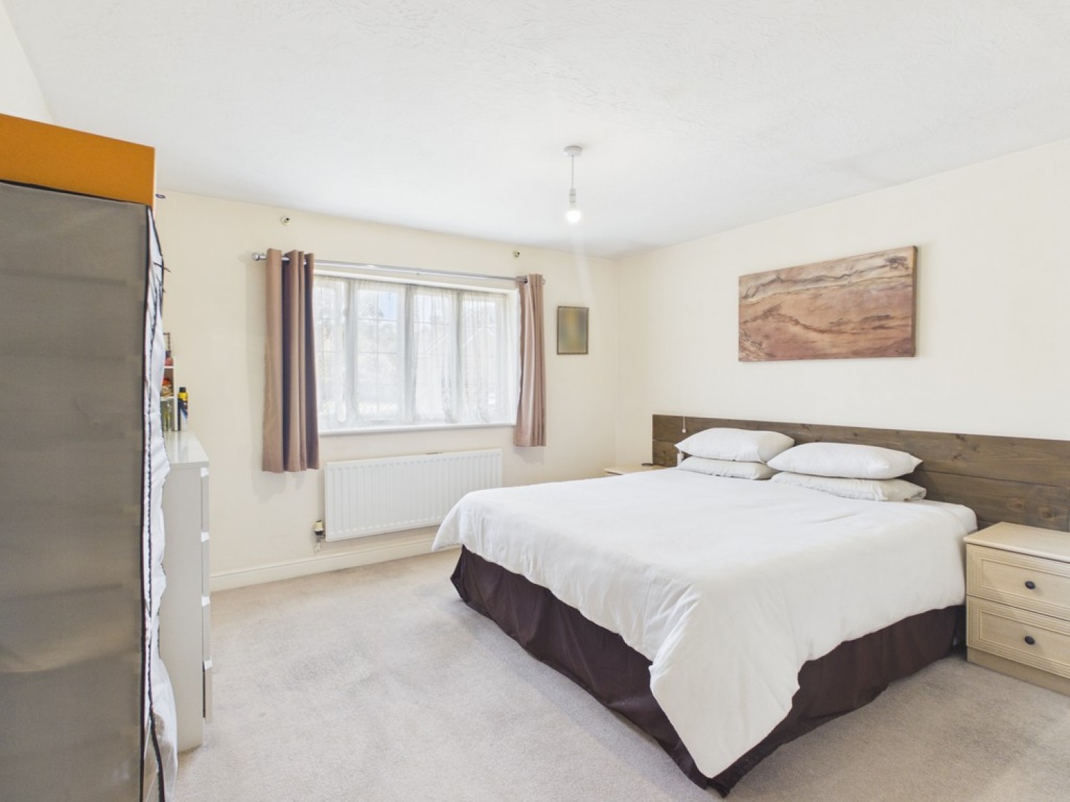 4 bedroom House for Sale The Quickthorns, Oadby, Leicester