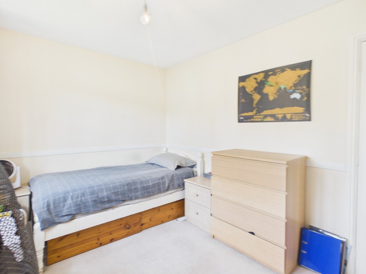 4 bedroom House for Sale The Quickthorns, Oadby, Leicester