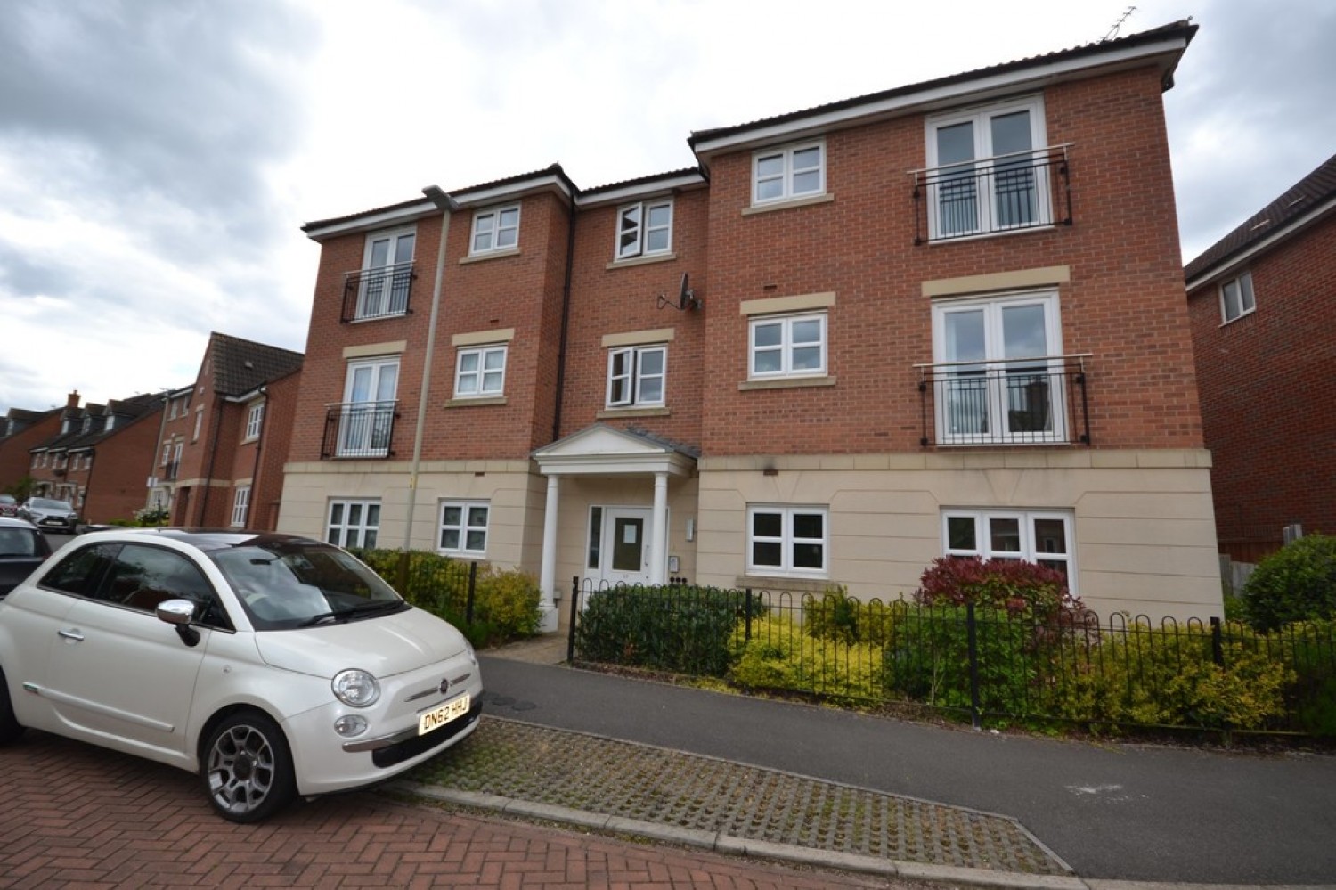 2 bedroom Flat for Sale Stillington Cresent , Hamilton, Leicester